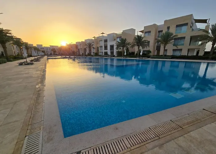 El Gouna Mangroovy 1 Bedroom With Roof Gurdaka